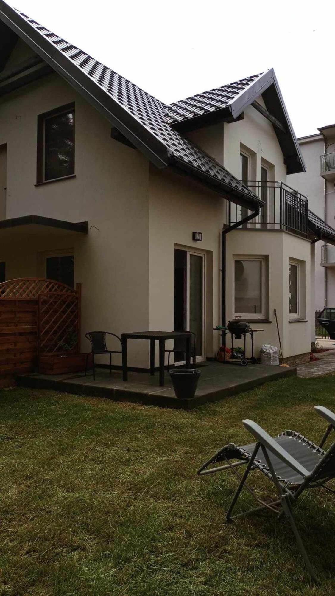 Dom Goscinny Biala Roza Dziwnówek Buitenkant foto